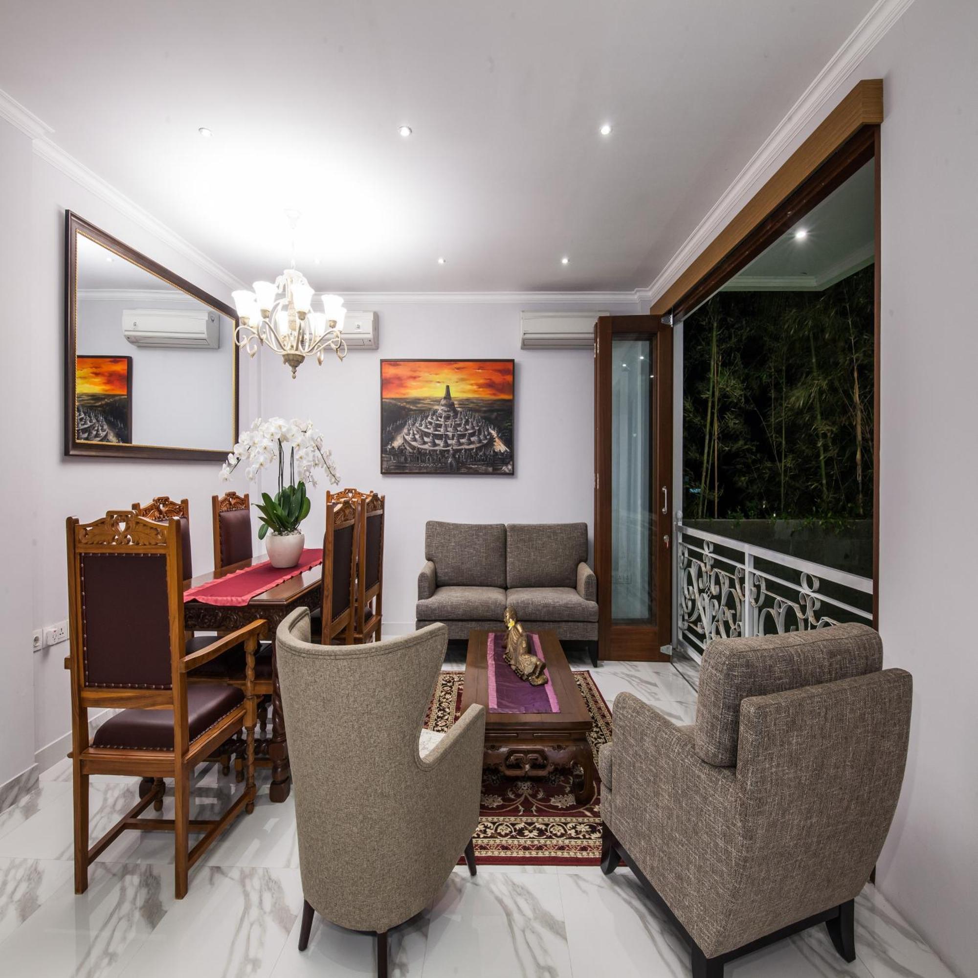 The Lavana Batavia Residence Umalas スミニャック エクステリア 写真