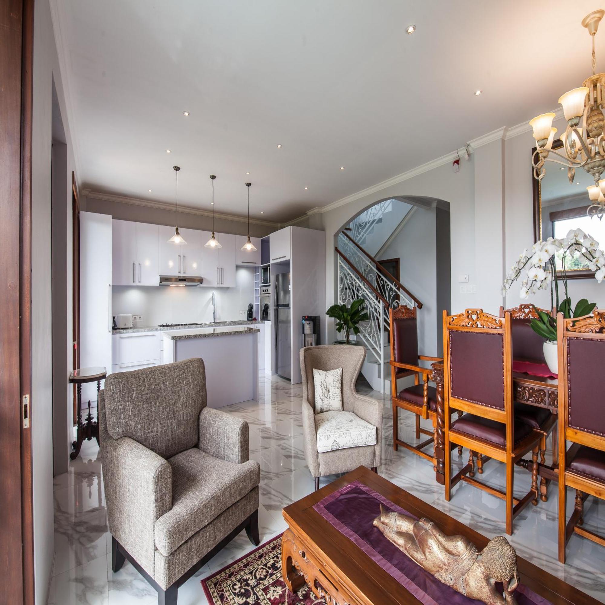 The Lavana Batavia Residence Umalas スミニャック エクステリア 写真