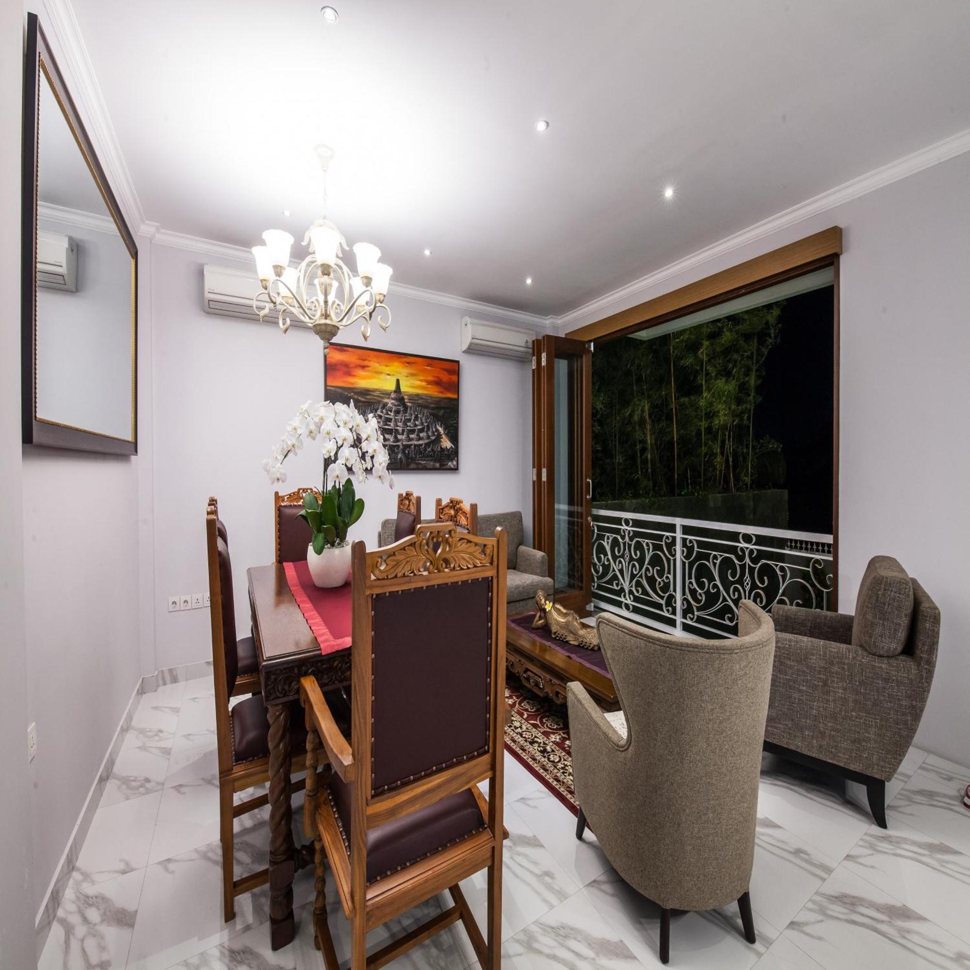 The Lavana Batavia Residence Umalas スミニャック エクステリア 写真