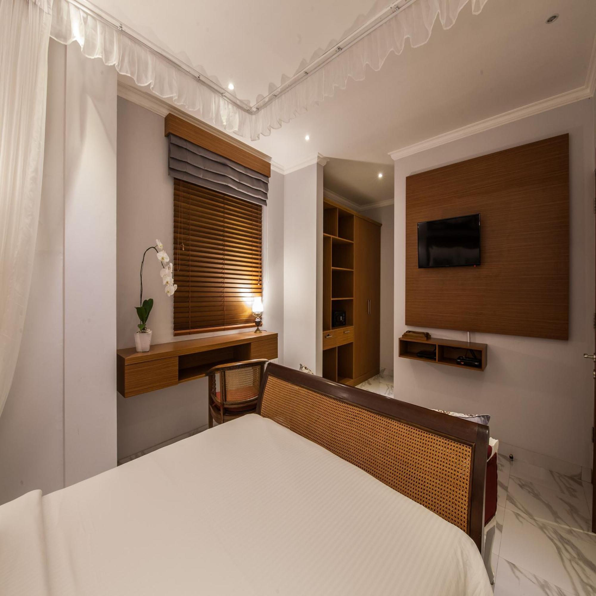 The Lavana Batavia Residence Umalas スミニャック エクステリア 写真