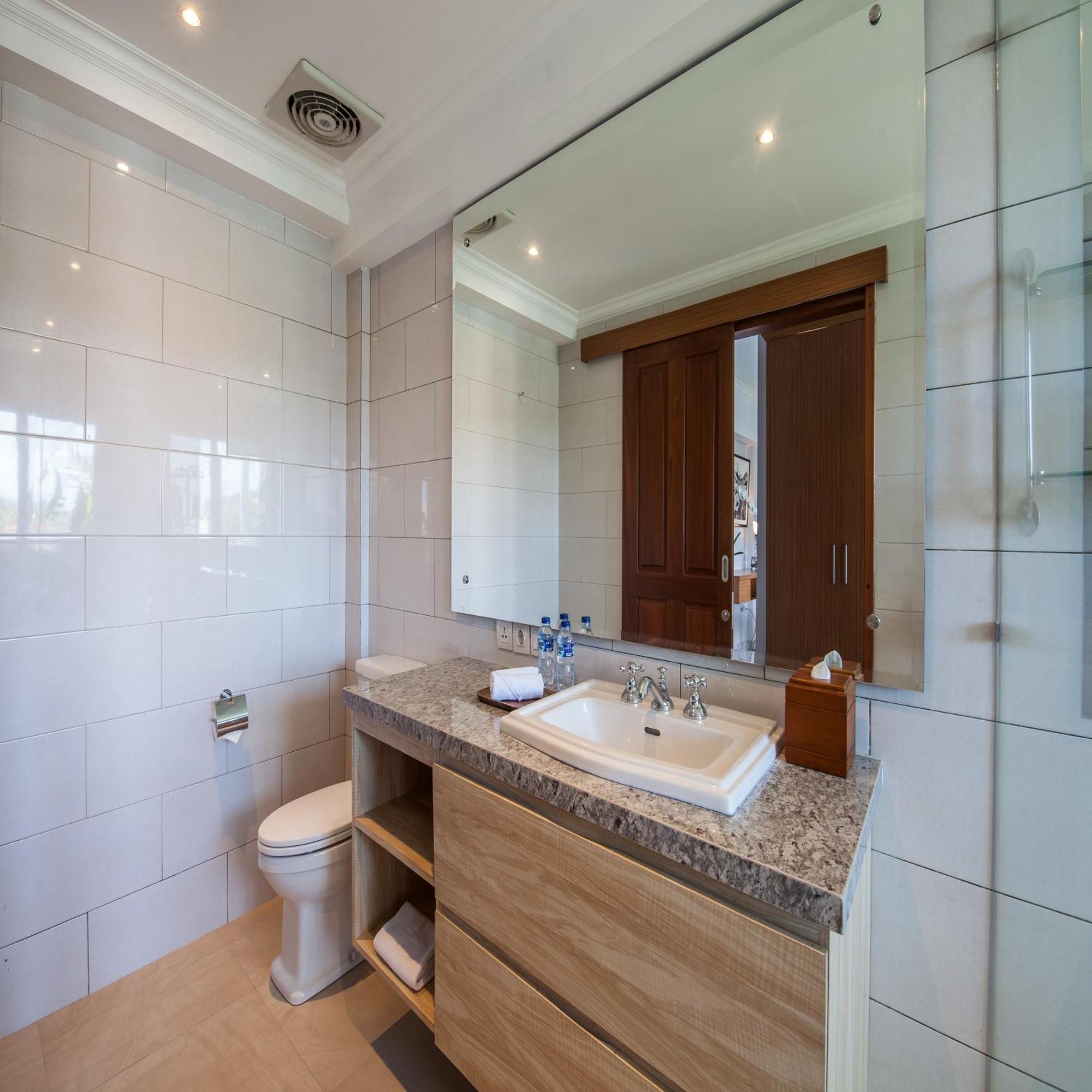 The Lavana Batavia Residence Umalas スミニャック エクステリア 写真