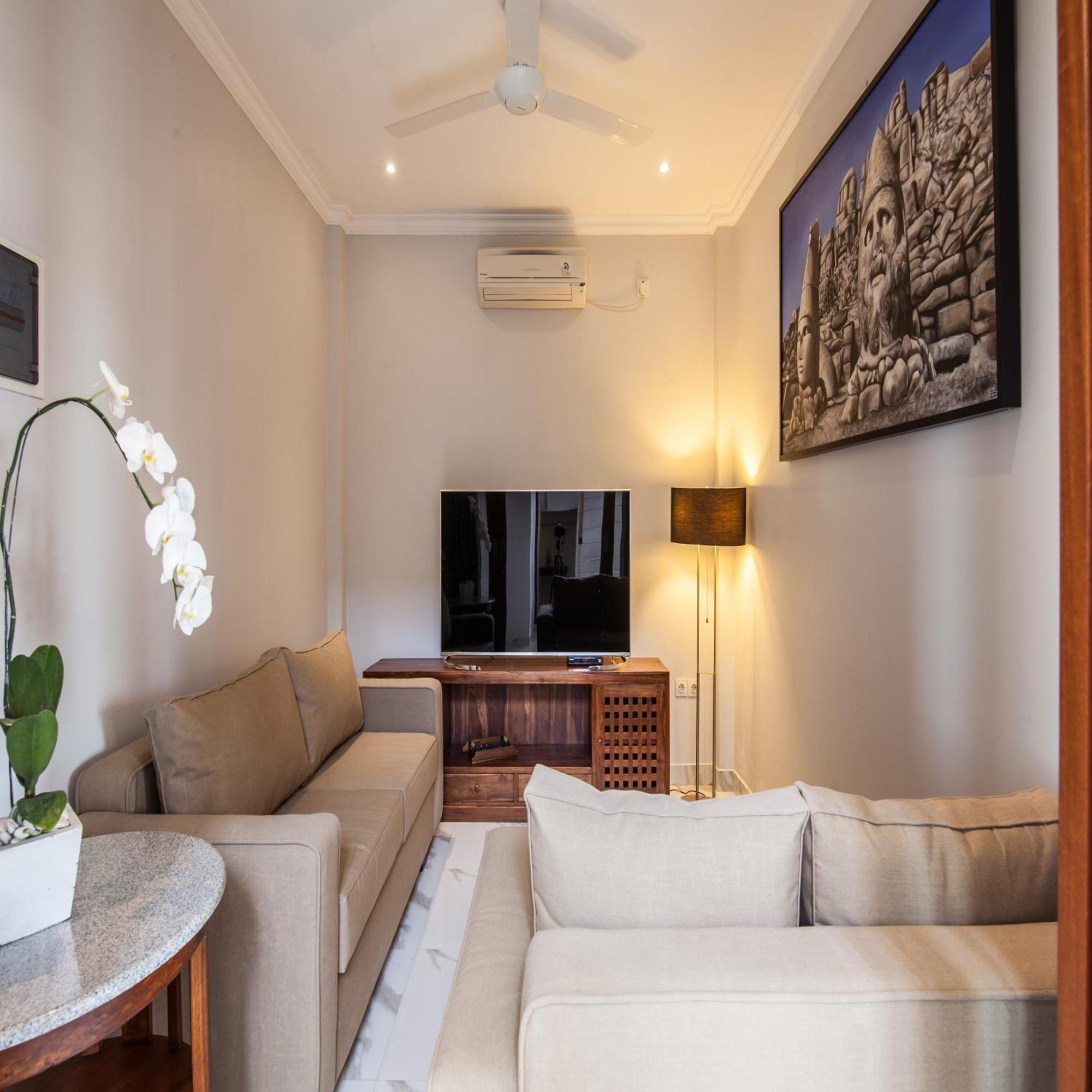 The Lavana Batavia Residence Umalas スミニャック エクステリア 写真